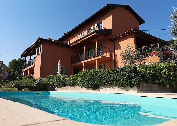 Zoi Apartments