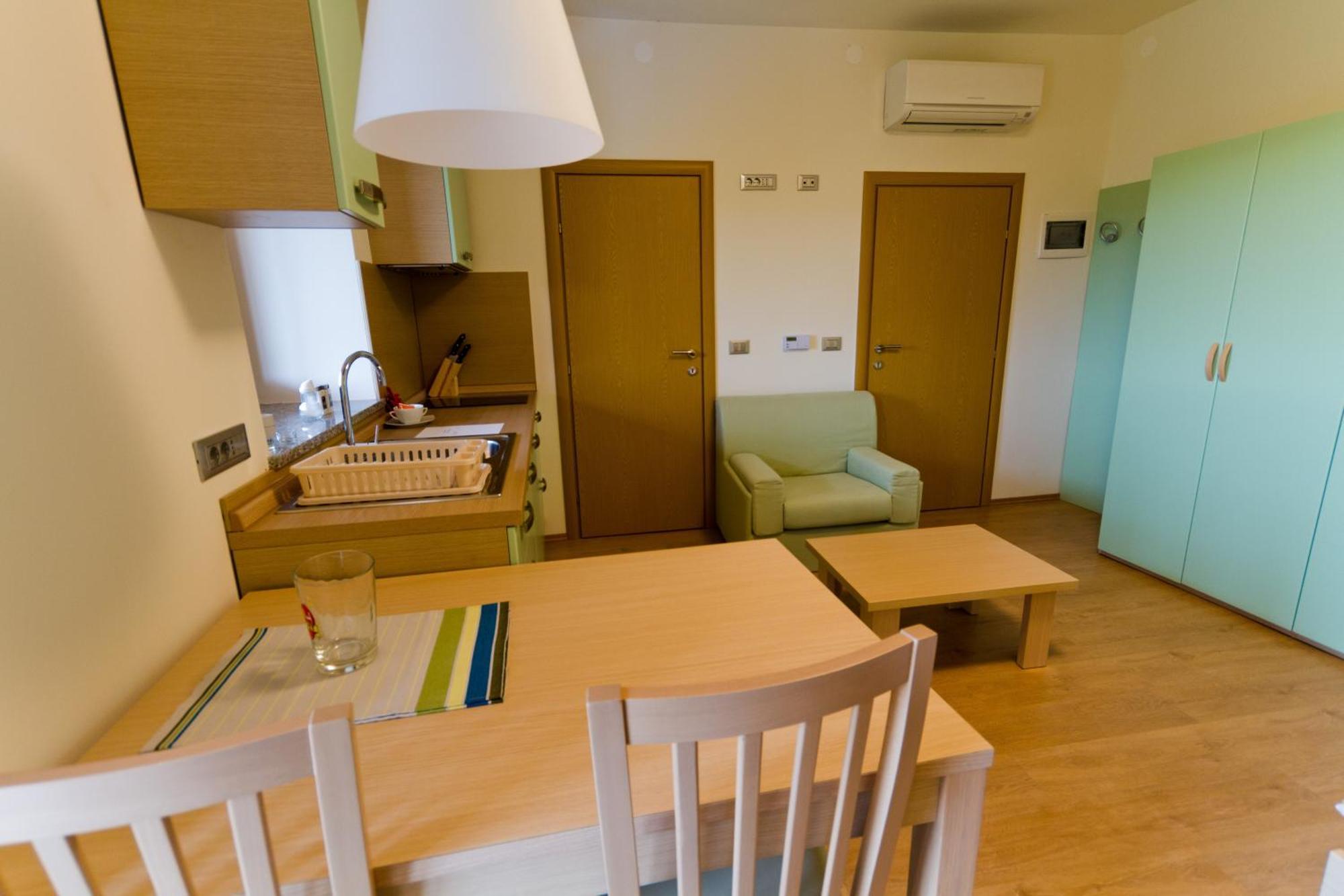 Zoi Apartment Dobrovo