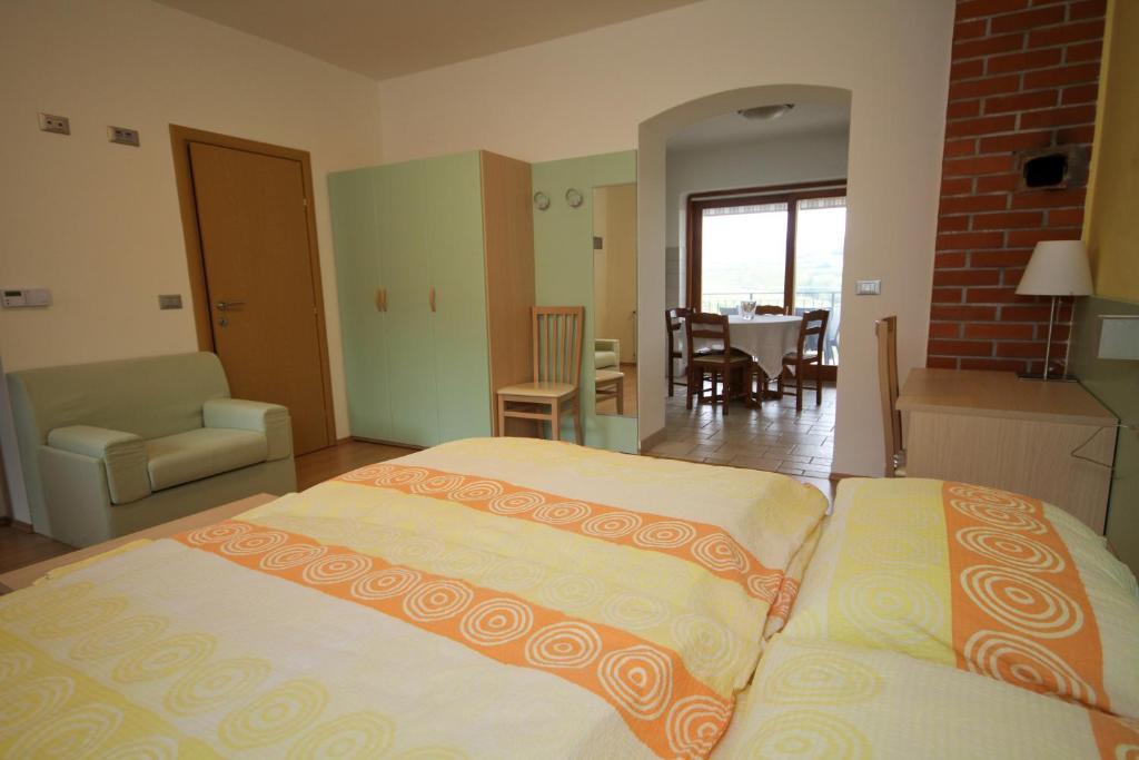 Zoi Apartment