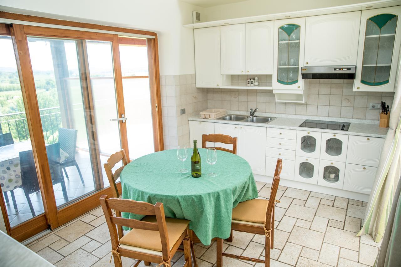 Apartment Zoi Dobrovo